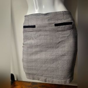 HAVE LA Black and White Pencil Skirt with back zipper